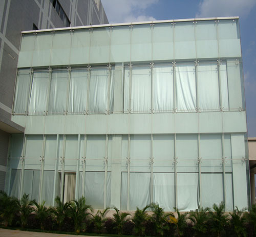 玻璃幕墙工程 